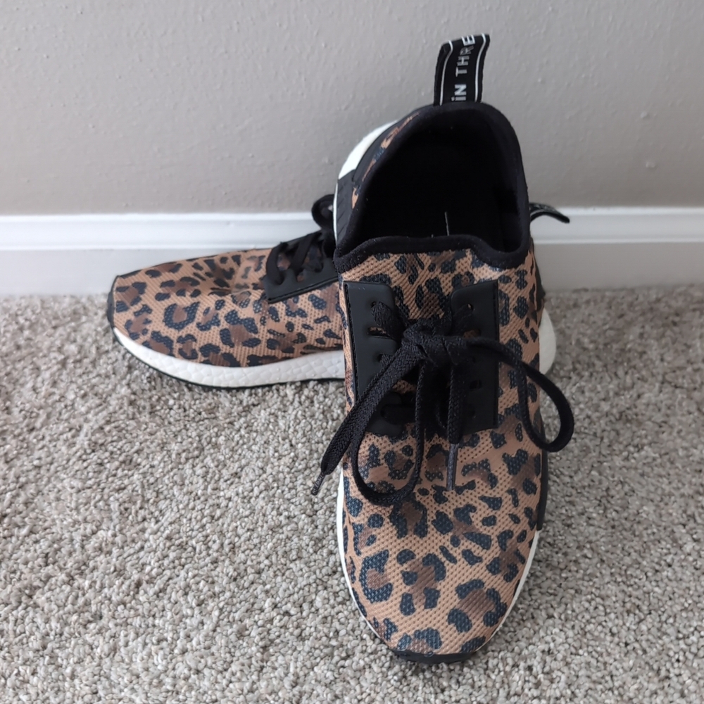 Women's Three In Brown Cheetah Print Tennis Shoe Sz. 8.5